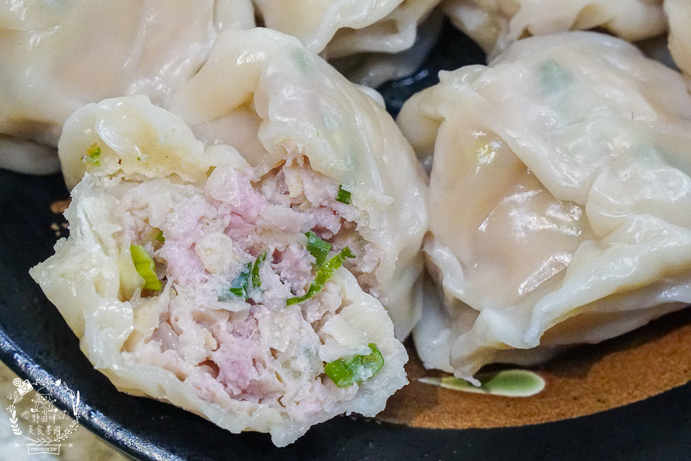 高雄真男饌品疆食堂!聘請新疆廚師製作道地皮帶麵!飽滿水餃一顆抵兩顆? - 第50張圖 高雄真男饌品疆食堂!聘請新疆廚師製作道地皮帶麵!飽滿水餃一顆抵兩顆?