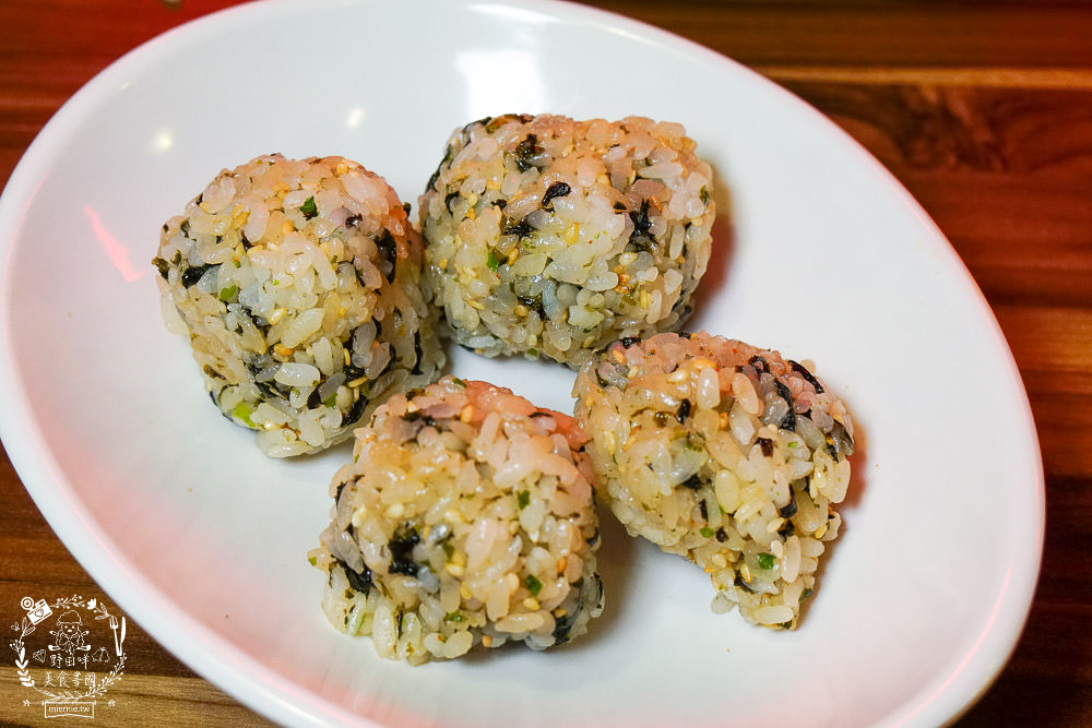 高雄首間人氣韓式炸雞起家雞Cheogajip開賣囉!去骨人氣青蔥雞肉銷魂好吃!頂級洋釀香甜入味 - 第36張圖 高雄首間人氣韓式炸雞起家雞Cheogajip開賣囉!去骨人氣青蔥雞肉銷魂好吃!頂級洋釀香甜入味