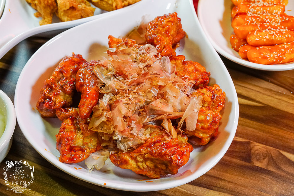 高雄首間人氣韓式炸雞起家雞Cheogajip開賣囉!去骨人氣青蔥雞肉銷魂好吃!頂級洋釀香甜入味 - 第30張圖 高雄首間人氣韓式炸雞起家雞Cheogajip開賣囉!去骨人氣青蔥雞肉銷魂好吃!頂級洋釀香甜入味