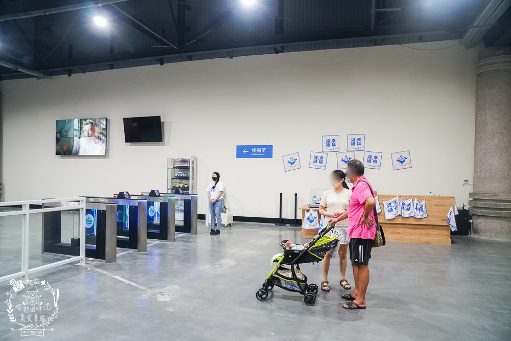 全台最美-高雄鼓山魚市場|高雄最CHILL的港邊景色+透明玻璃屋漁市場!見證哈瑪星最繁榮時刻!高雄新景點推薦! - 第10張圖 全台最美-高雄鼓山魚市場|高雄最CHILL的港邊景色+透明玻璃屋漁市場!見證哈瑪星最繁榮時刻!高雄新景點推薦!