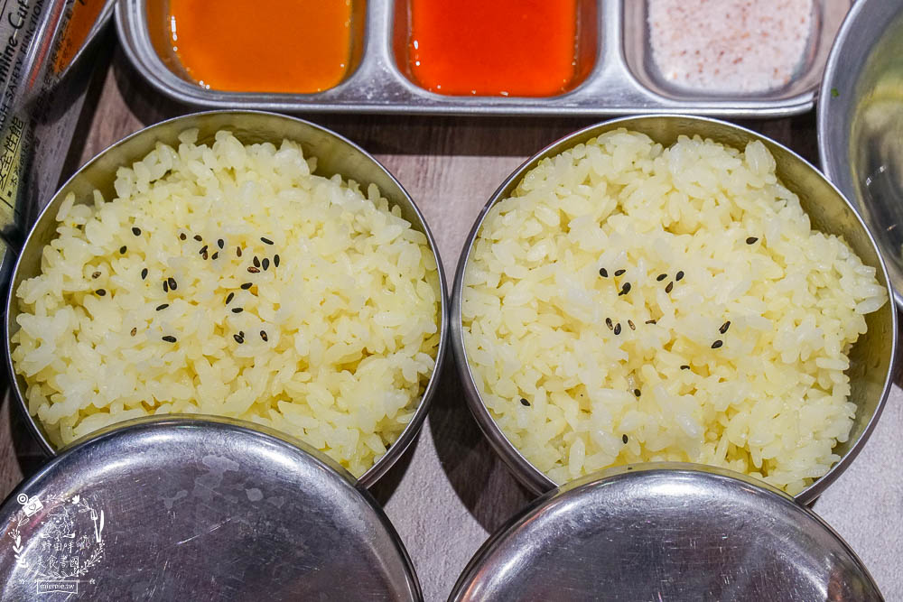 高雄[高麗.菜韓式料理]仁雄路超人氣韓式料理!炸醬麵銷魂美味!香噴噴韓式烤肉超誘人!