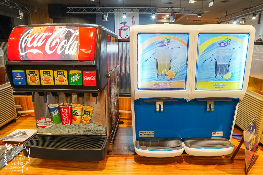 高雄鬥牛士二鍋楠梓店|350元超澎湃火鍋吃到飽!選項破百的霸氣自助吧!限量火山爆發大肉盤+熊熊冰磚超貼心~