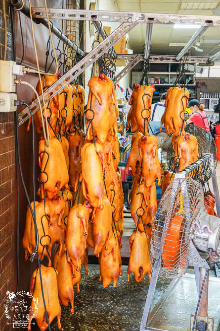 高雄[真好味烤鴨]辛辣醬香的炒鴨架銷魂激推!烤鴨三吃超澎湃呀!手工餅皮超厚der