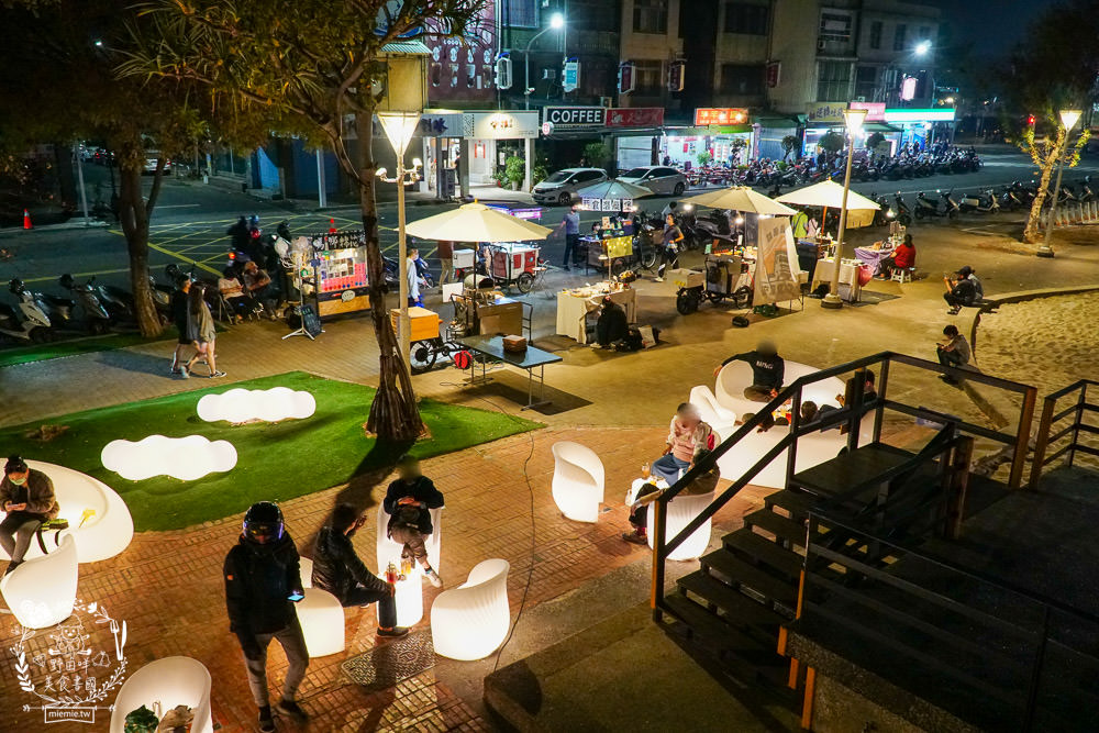 鳳山中山路夜市美食推薦!五花八門的繽紛美食小吃任君挑選!鳳山宵夜美食推薦!