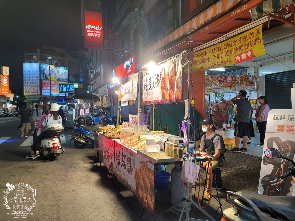 鳳山中山路夜市美食推薦!五花八門的繽紛美食小吃任君挑選!鳳山宵夜美食推薦!