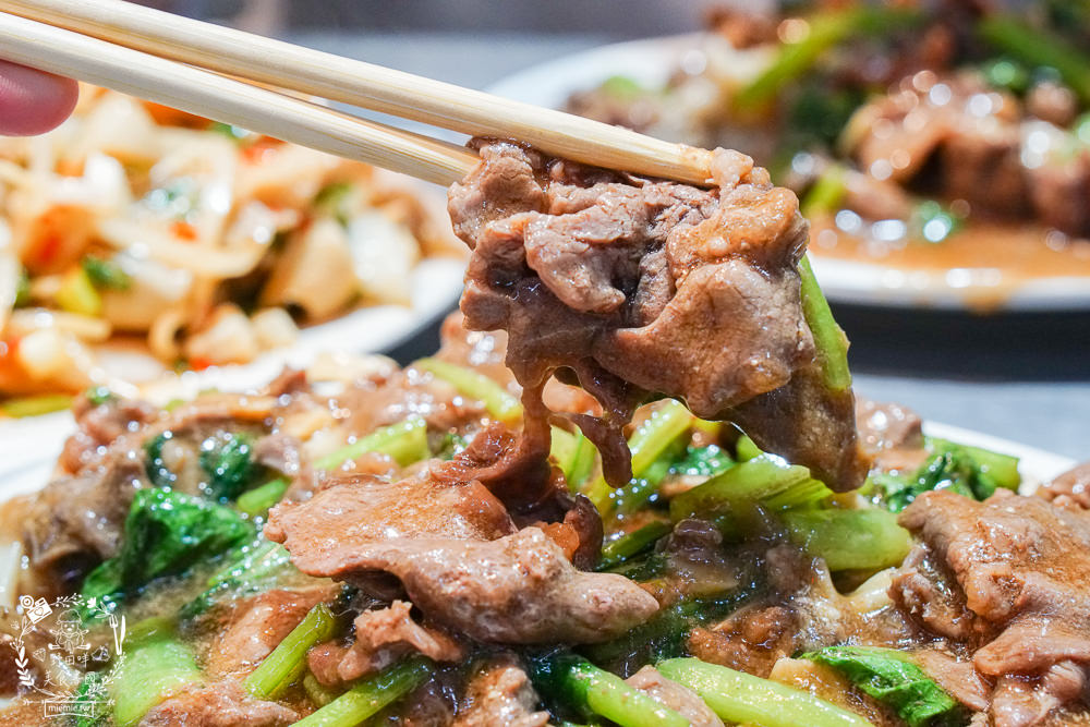 高雄[倆伯羊肉]鳳山60年依舊屹立不搖的老字號羊肉店!鳳山小吃推薦|光遠路羊肉店