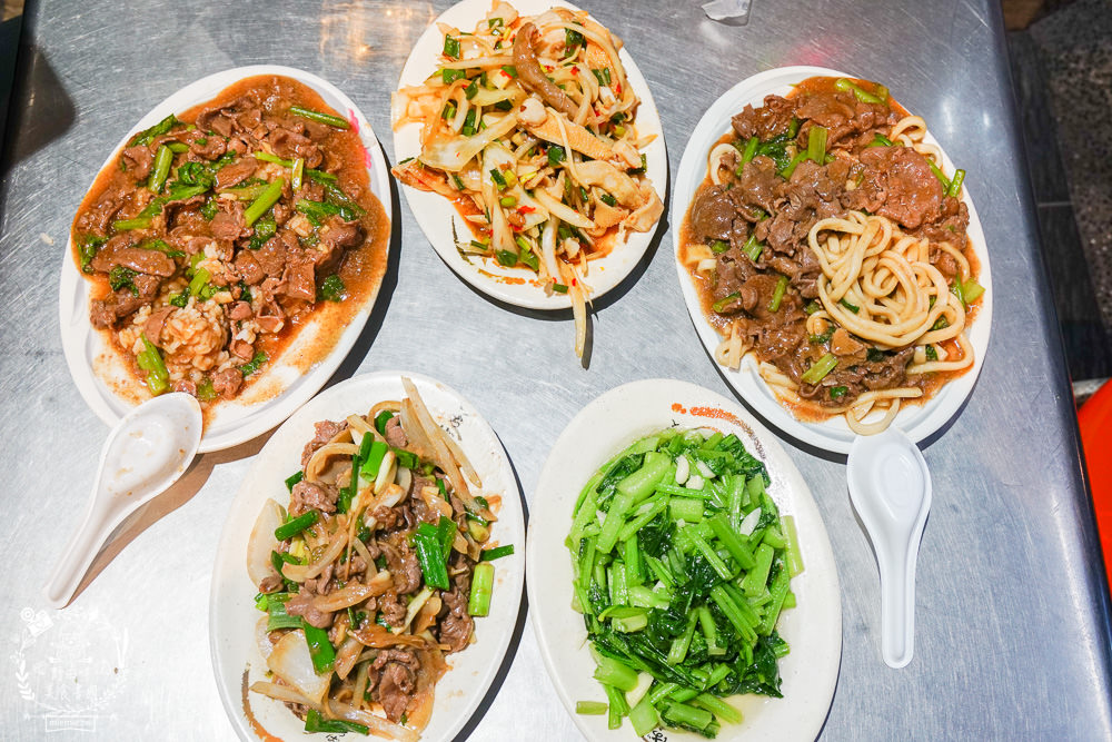 高雄[倆伯羊肉]鳳山60年依舊屹立不搖的老字號羊肉店!鳳山小吃推薦|光遠路羊肉店