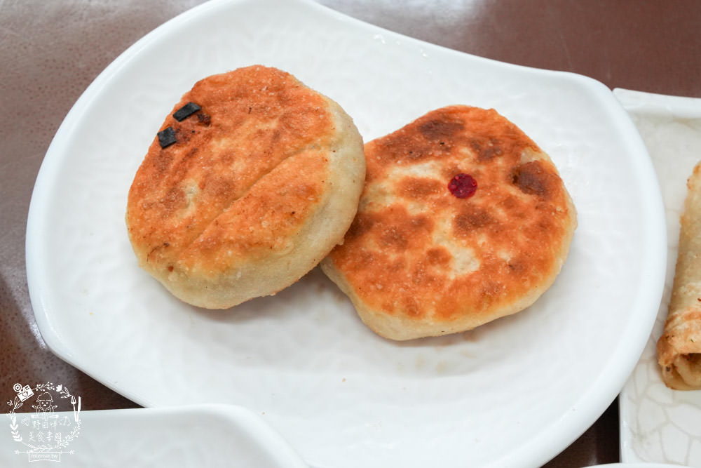 鳳山楊記餡餅粥|鳳山在地人推薦的老字號小吃!豬肉餡餅+牛肉捲餅與蒸餃都必吃!