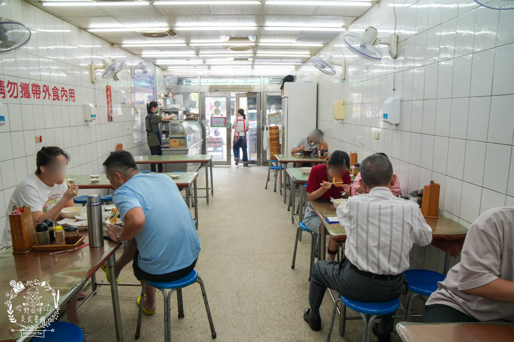 鳳山楊記餡餅粥|鳳山在地人推薦的老字號小吃!豬肉餡餅+牛肉捲餅與蒸餃都必吃!
