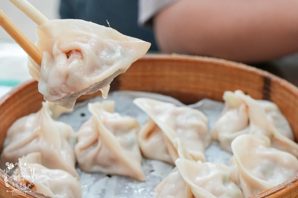 鳳山楊記餡餅粥|鳳山在地人推薦的老字號小吃!豬肉餡餅+牛肉捲餅與蒸餃都必吃!