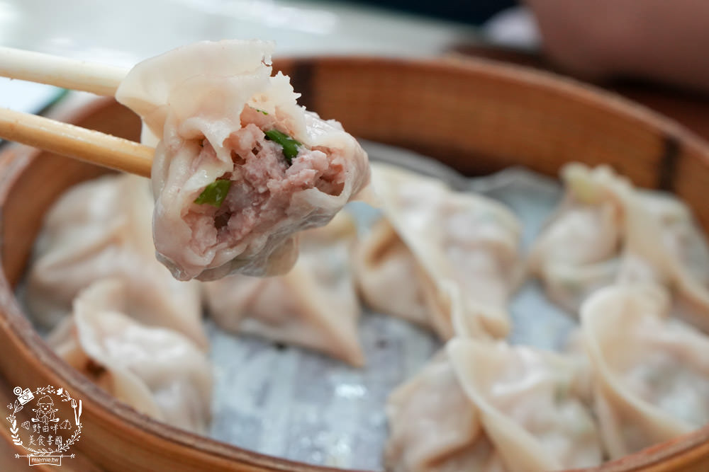 鳳山楊記餡餅粥|鳳山在地人推薦的老字號小吃!豬肉餡餅+牛肉捲餅與蒸餃都必吃!