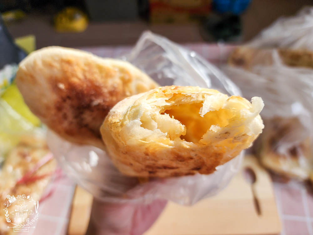 鳳山車站前無名燒餅早餐店|油條平日不到八點就提早完售?連平日都排隊的人氣燒餅店! - 第19張圖 鳳山車站前無名燒餅早餐店|油條平日不到八點就提早完售?連平日都排隊的人氣燒餅店!