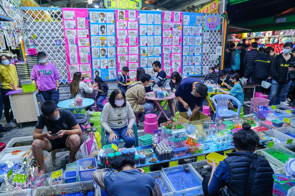 鳳山青年夜市隆重回歸!165個攤位超多人氣美食強勢回歸!吃喝玩樂通通都有~