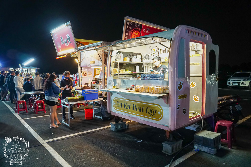 鳳山青年夜市隆重回歸!165個攤位超多人氣美食強勢回歸!吃喝玩樂通通都有~