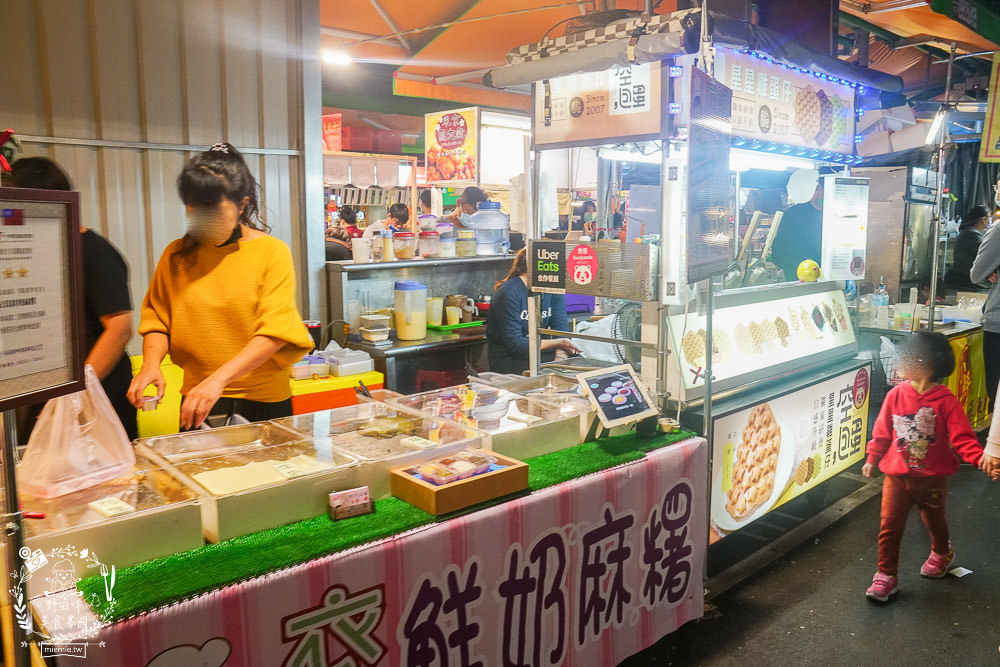 鳳山青年夜市隆重回歸!165個攤位超多人氣美食強勢回歸!吃喝玩樂通通都有~
