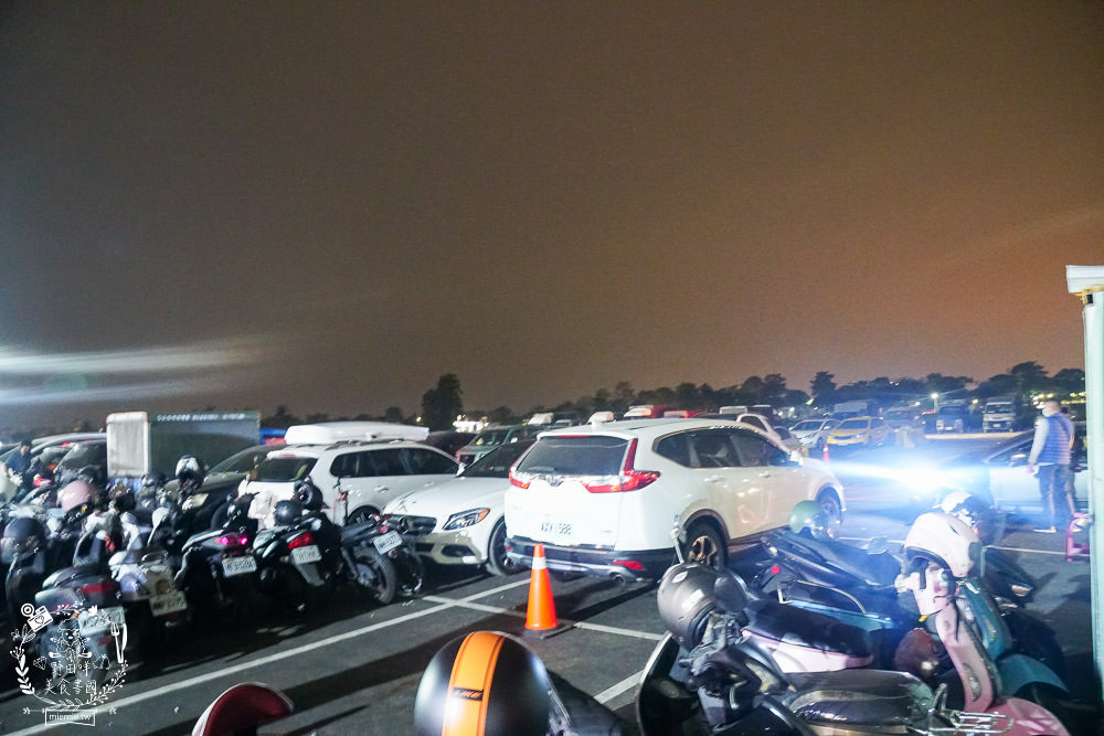 鳳山青年夜市隆重回歸!165個攤位超多人氣美食強勢回歸!吃喝玩樂通通都有~