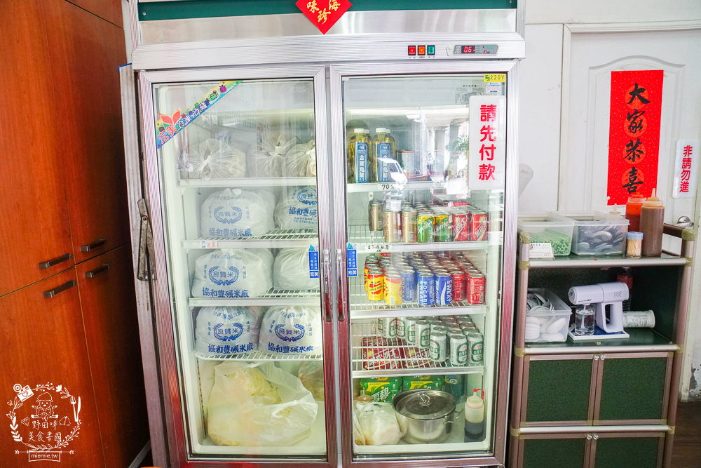 高雄[鴨肉本二老闆的店]超人氣鴨肉冬粉跟肉燥飯在地人美味激推!鹽埕區鴨肉飯推薦!