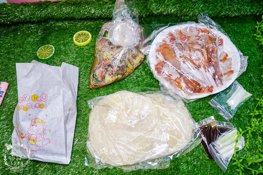 高雄[鴨香棧烤鴨店]隱藏在鳳山五甲商圈的限量烤鴨!高雄烤鴨三吃人氣推薦!