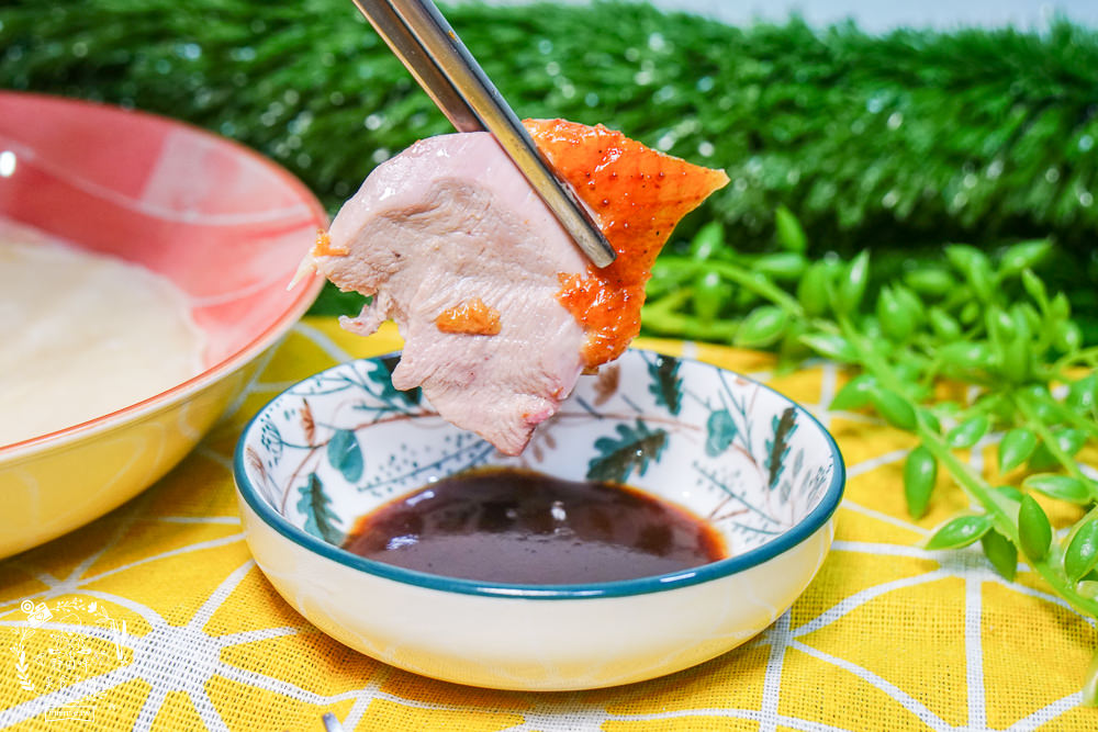 高雄[鴨香棧烤鴨店]隱藏在鳳山五甲商圈的限量烤鴨!高雄烤鴨三吃人氣推薦!