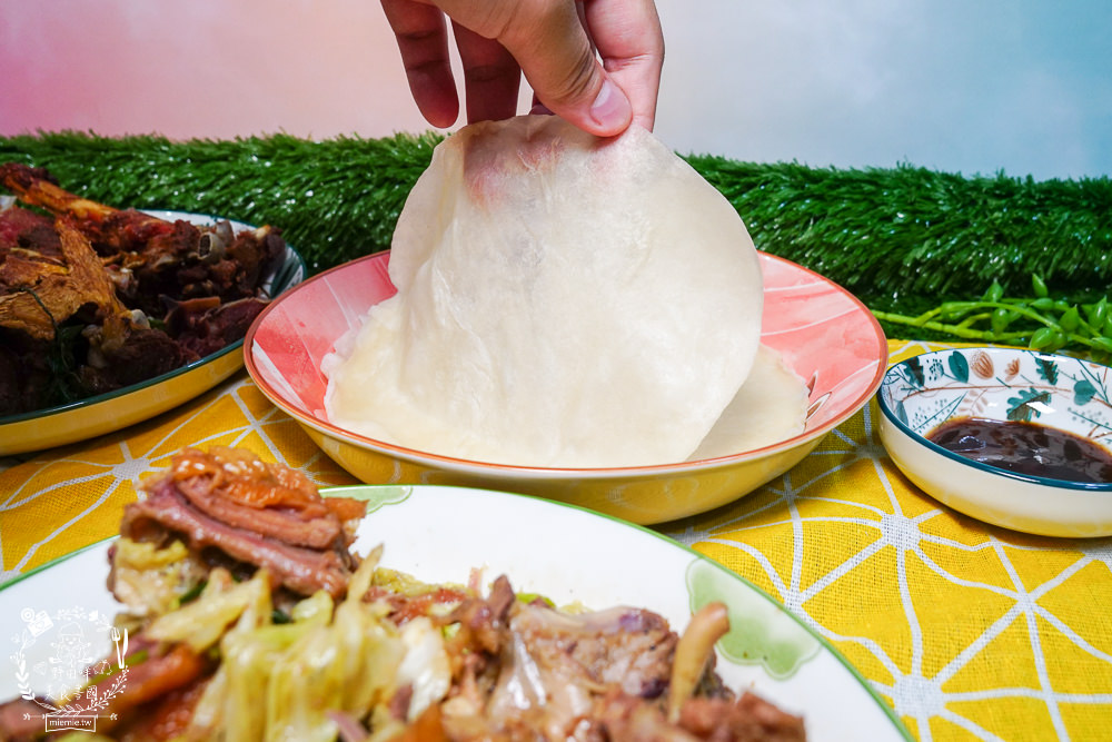 高雄[鴨香棧烤鴨店]隱藏在鳳山五甲商圈的限量烤鴨!高雄烤鴨三吃人氣推薦!