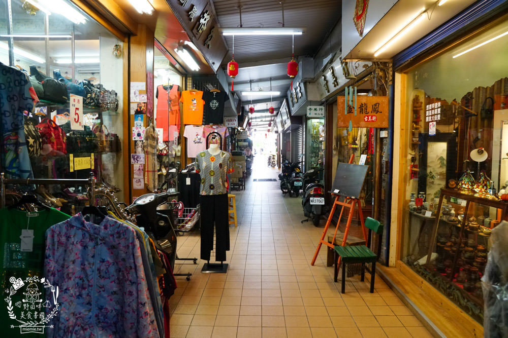 鹽埕堀江商場/老高雄一日遊!時尚精品、南北百貨、古物收藏與頂級茶茗推薦!號稱爸媽年代的百貨公司?