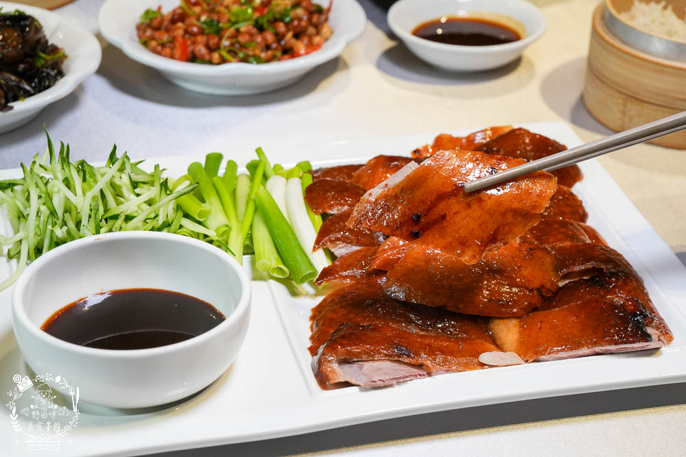 麗尊酒店芙悅軒飄香潮汕全鴨宴B餐|高雄必吃的明爐櫻桃鴨三吃!澎湃海鮮盤的潮汕港式火鍋料豐味美! - 第18張圖 麗尊酒店芙悅軒飄香潮汕全鴨宴B餐|高雄必吃的明爐櫻桃鴨三吃!澎湃海鮮盤的潮汕港式火鍋料豐味美!