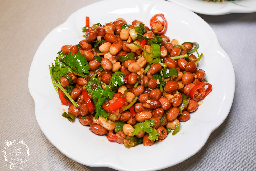 麗尊酒店芙悅軒飄香潮汕全鴨宴B餐|高雄必吃的明爐櫻桃鴨三吃!澎湃海鮮盤的潮汕港式火鍋料豐味美! - 第37張圖 麗尊酒店芙悅軒飄香潮汕全鴨宴B餐|高雄必吃的明爐櫻桃鴨三吃!澎湃海鮮盤的潮汕港式火鍋料豐味美!