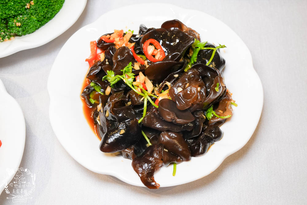 麗尊酒店芙悅軒飄香潮汕全鴨宴B餐|高雄必吃的明爐櫻桃鴨三吃!澎湃海鮮盤的潮汕港式火鍋料豐味美! - 第38張圖 麗尊酒店芙悅軒飄香潮汕全鴨宴B餐|高雄必吃的明爐櫻桃鴨三吃!澎湃海鮮盤的潮汕港式火鍋料豐味美!