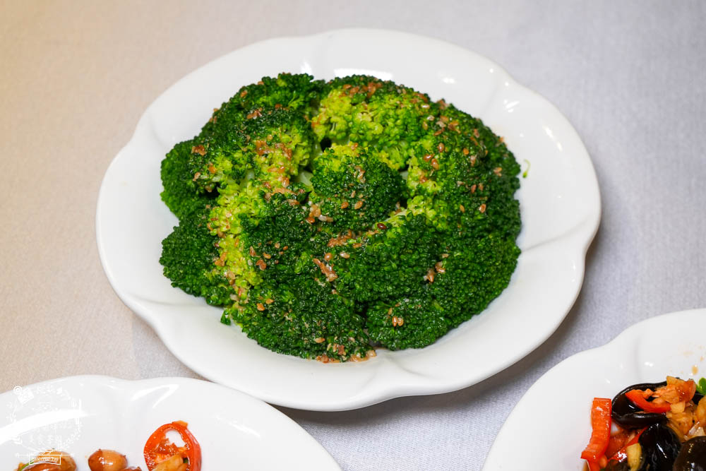 麗尊酒店芙悅軒飄香潮汕全鴨宴B餐|高雄必吃的明爐櫻桃鴨三吃!澎湃海鮮盤的潮汕港式火鍋料豐味美! - 第39張圖 麗尊酒店芙悅軒飄香潮汕全鴨宴B餐|高雄必吃的明爐櫻桃鴨三吃!澎湃海鮮盤的潮汕港式火鍋料豐味美!