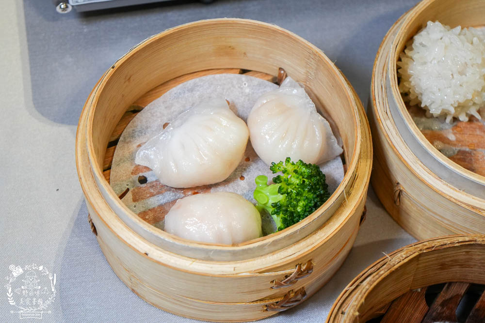 麗尊酒店芙悅軒飄香潮汕全鴨宴B餐|高雄必吃的明爐櫻桃鴨三吃!澎湃海鮮盤的潮汕港式火鍋料豐味美! - 第40張圖 麗尊酒店芙悅軒飄香潮汕全鴨宴B餐|高雄必吃的明爐櫻桃鴨三吃!澎湃海鮮盤的潮汕港式火鍋料豐味美!