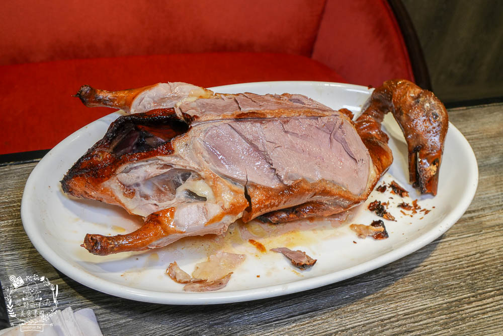麗尊酒店芙悅軒飄香潮汕全鴨宴B餐|高雄必吃的明爐櫻桃鴨三吃!澎湃海鮮盤的潮汕港式火鍋料豐味美! - 第15張圖 麗尊酒店芙悅軒飄香潮汕全鴨宴B餐|高雄必吃的明爐櫻桃鴨三吃!澎湃海鮮盤的潮汕港式火鍋料豐味美!