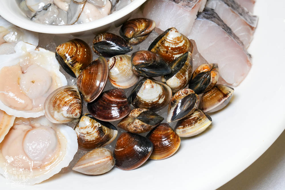 麗尊酒店芙悅軒飄香潮汕全鴨宴B餐|高雄必吃的明爐櫻桃鴨三吃!澎湃海鮮盤的潮汕港式火鍋料豐味美! - 第29張圖 麗尊酒店芙悅軒飄香潮汕全鴨宴B餐|高雄必吃的明爐櫻桃鴨三吃!澎湃海鮮盤的潮汕港式火鍋料豐味美!