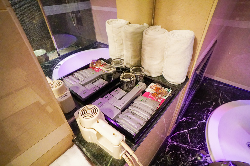 高雄住宿推薦!麗馨汽車旅館~訂房網站高評價的高雄住宿