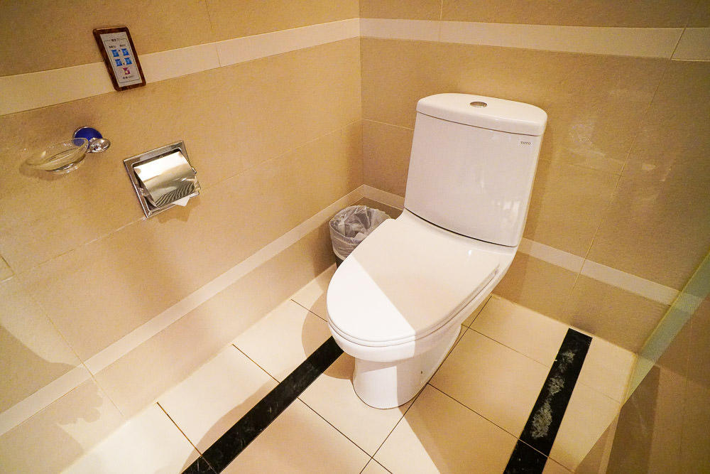 高雄住宿推薦!麗馨汽車旅館~訂房網站高評價的高雄住宿