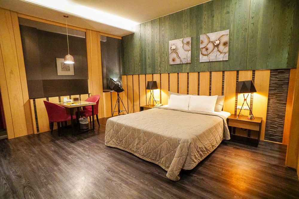 高雄住宿推薦!麗馨汽車旅館~訂房網站高評價的高雄住宿