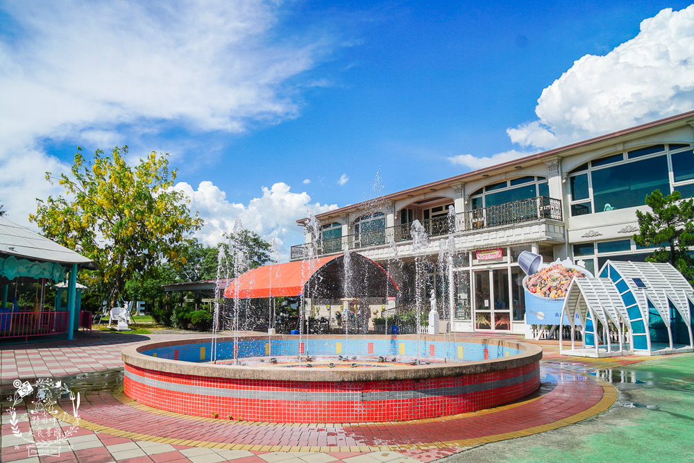 黃金蝦無毒泰國蝦餐廳|屏東超人氣泰國蝦城堡樂園!新推超澎湃海鮮飯湯!全台唯一無毒+海水SPA泰國蝦! - 第48張圖 黃金蝦無毒泰國蝦餐廳|屏東超人氣泰國蝦城堡樂園!新推超澎湃海鮮飯湯!全台唯一無毒+海水SPA泰國蝦!