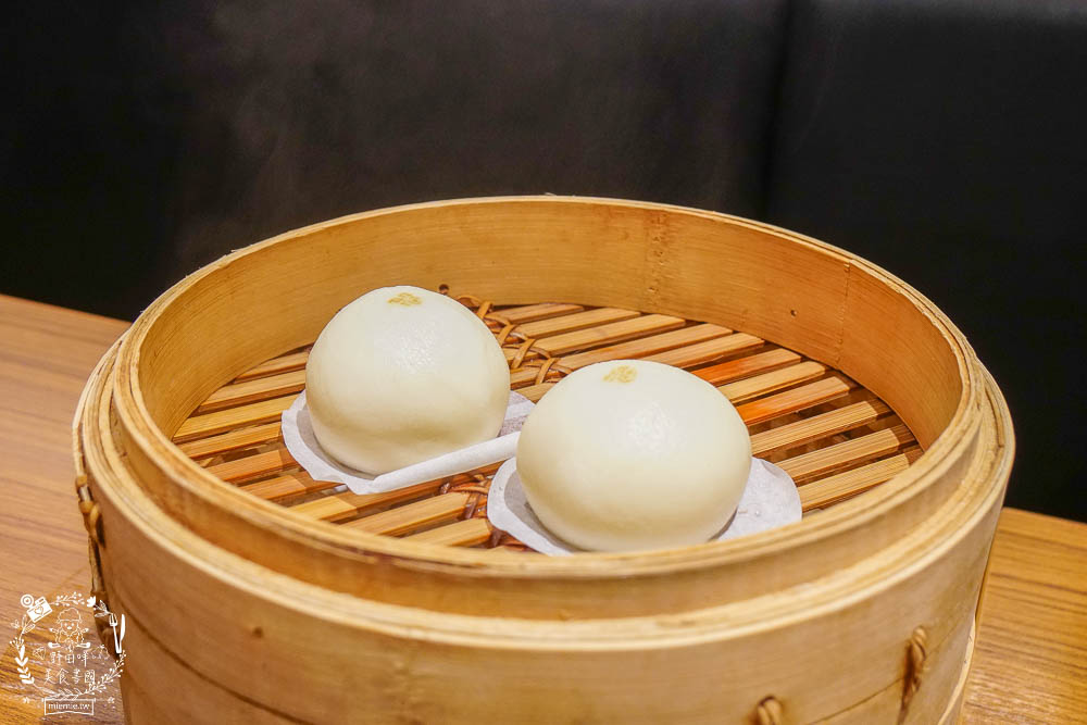 鼎泰豐|高雄超人氣小籠包中式料理!連平日中午都要等40分鐘!排骨蛋炒飯跟小籠包是人氣必點! - 第50張圖 鼎泰豐|高雄超人氣小籠包中式料理!連平日中午都要等40分鐘!排骨蛋炒飯跟小籠包是人氣必點!
