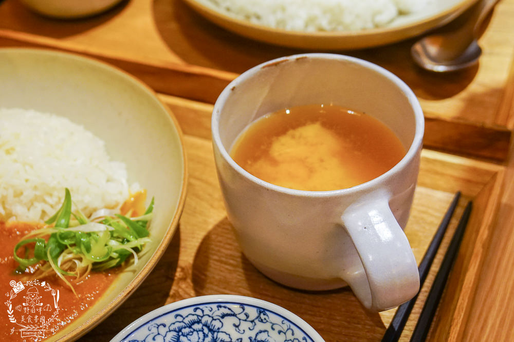 龝田熟成咖哩巨蛋店|高雄超人氣別緻日系風的咖哩店!巨蛋商圈28天的熟成咖哩飯!