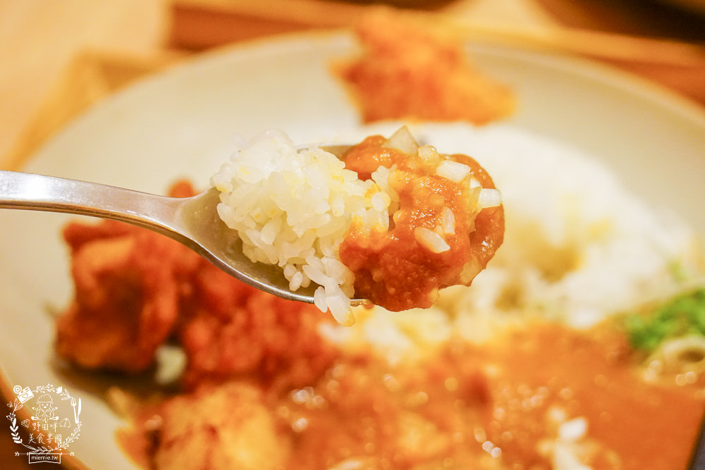 龝田熟成咖哩巨蛋店|高雄超人氣別緻日系風的咖哩店!巨蛋商圈28天的熟成咖哩飯!