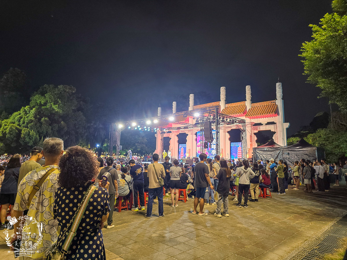 高雄[2025蓮池潭新春年街/左營萬年季美食]上百美食百貨玩樂攤位!吃喝玩樂一整天!