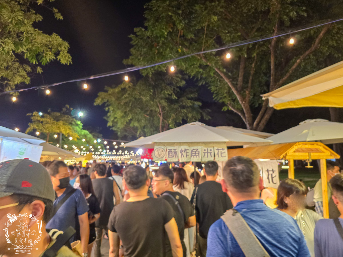 高雄[2025蓮池潭新春年街/左營萬年季美食]上百美食百貨玩樂攤位!吃喝玩樂一整天!