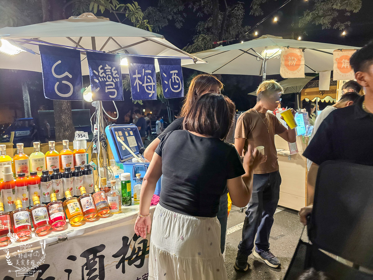 高雄[2025蓮池潭新春年街/左營萬年季美食]上百美食百貨玩樂攤位!吃喝玩樂一整天!