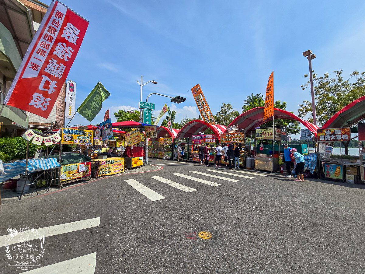 高雄[2025蓮池潭新春年街/左營萬年季美食]上百美食百貨玩樂攤位!吃喝玩樂一整天!