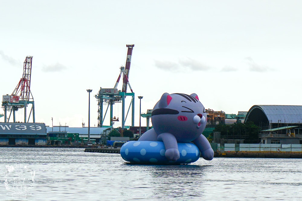 2022臺灣文博會x台灣設計展”台灣IP 高雄原創”聊療漂漂河&文創市集與美食餐車