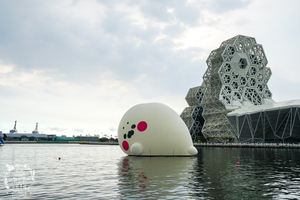 2022臺灣文博會x台灣設計展”台灣IP 高雄原創”聊療漂漂河&文創市集與美食餐車