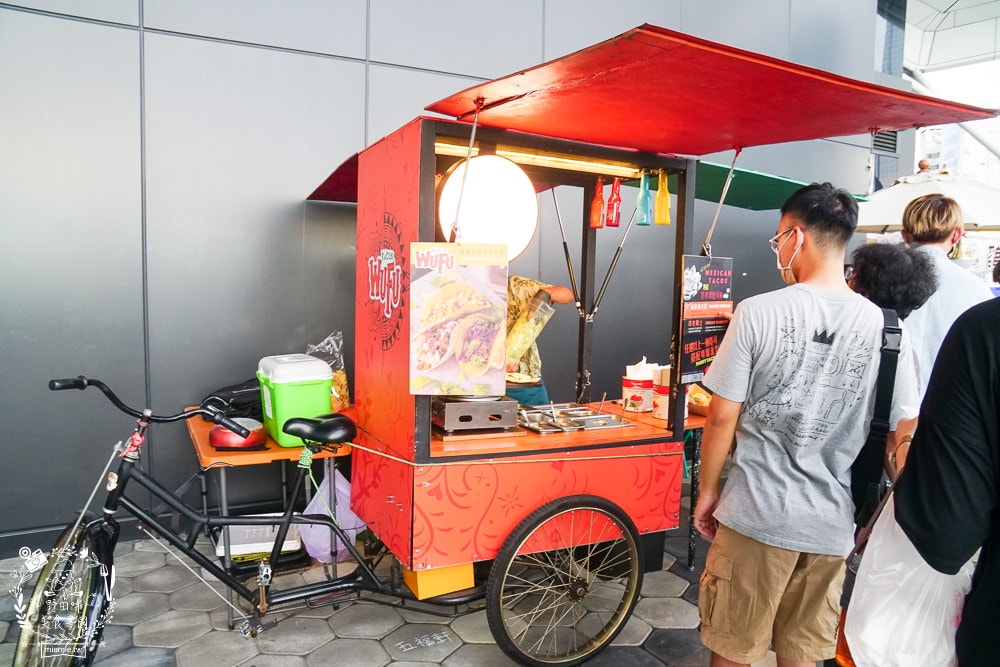 2022臺灣文博會x台灣設計展”台灣IP 高雄原創”聊療漂漂河&文創市集與美食餐車