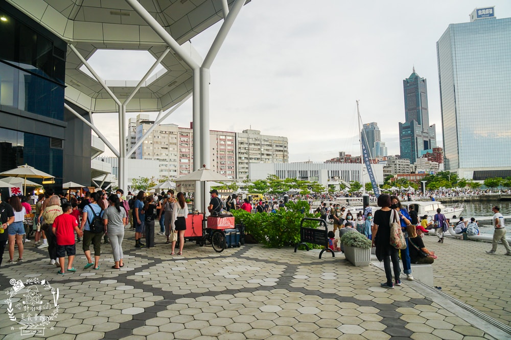 2022臺灣文博會x台灣設計展”台灣IP 高雄原創”聊療漂漂河&文創市集與美食餐車