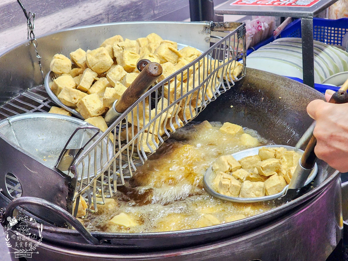 香香香臭豆腐|鳳山天公廟附近的人氣臭豆腐!在地人從小吃到大的鳳山臭豆腐! - 第7張圖 香香香臭豆腐|鳳山天公廟附近的人氣臭豆腐!在地人從小吃到大的鳳山臭豆腐!
