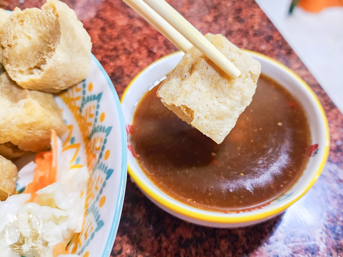 香香香臭豆腐|鳳山天公廟附近的人氣臭豆腐!在地人從小吃到大的鳳山臭豆腐! - 第14張圖 香香香臭豆腐|鳳山天公廟附近的人氣臭豆腐!在地人從小吃到大的鳳山臭豆腐!