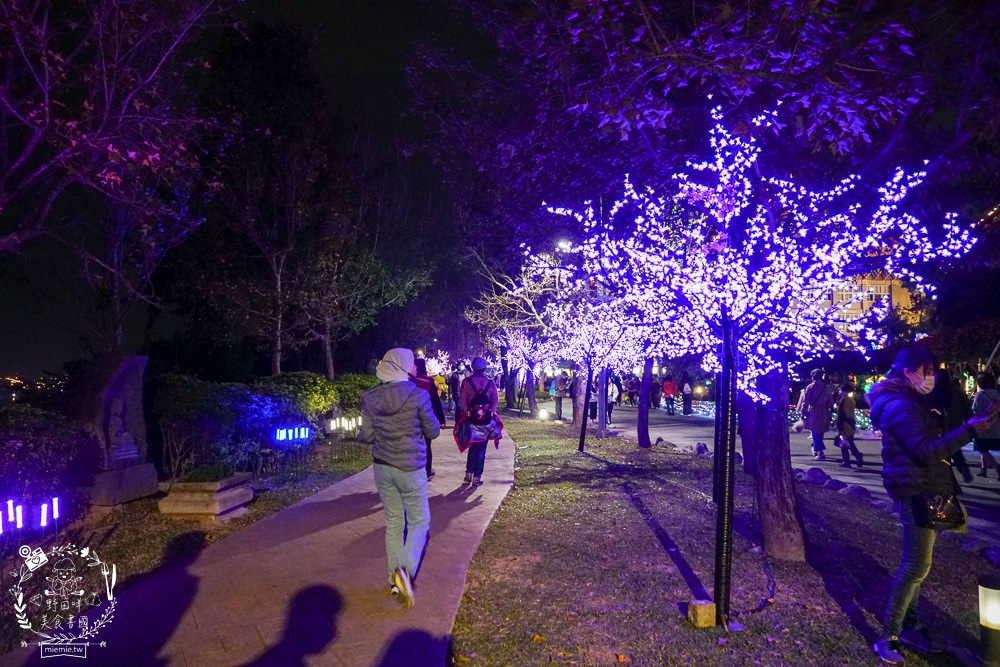 佛光山元宵節燦爛花燈+500架無人機燈光秀+絢麗煙火繽紛耀眼超好拍！佛光山美食景點推薦!